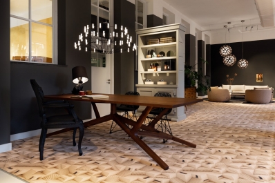 Стол Moooi Liberty