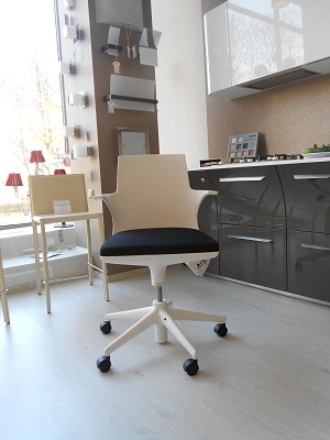 Стул Kartell Spoon